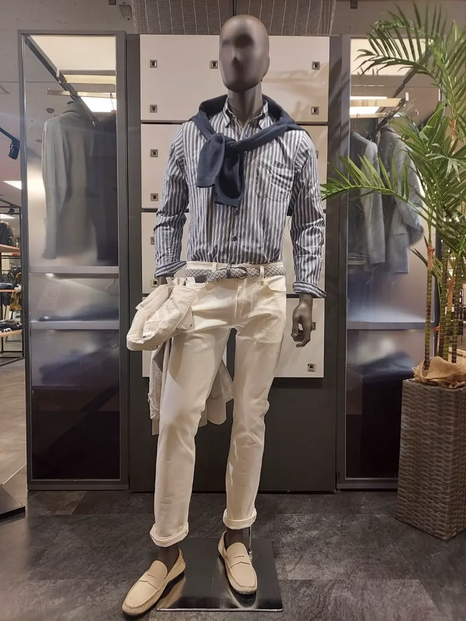  宮下 コーディネート画像