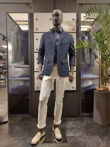 JOSEPH ABBOUD 宮下 コーディネート画像