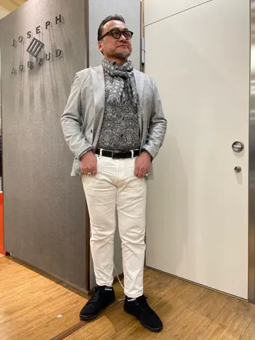 JOSEPH ABBOUD 辰見 コーディネート画像