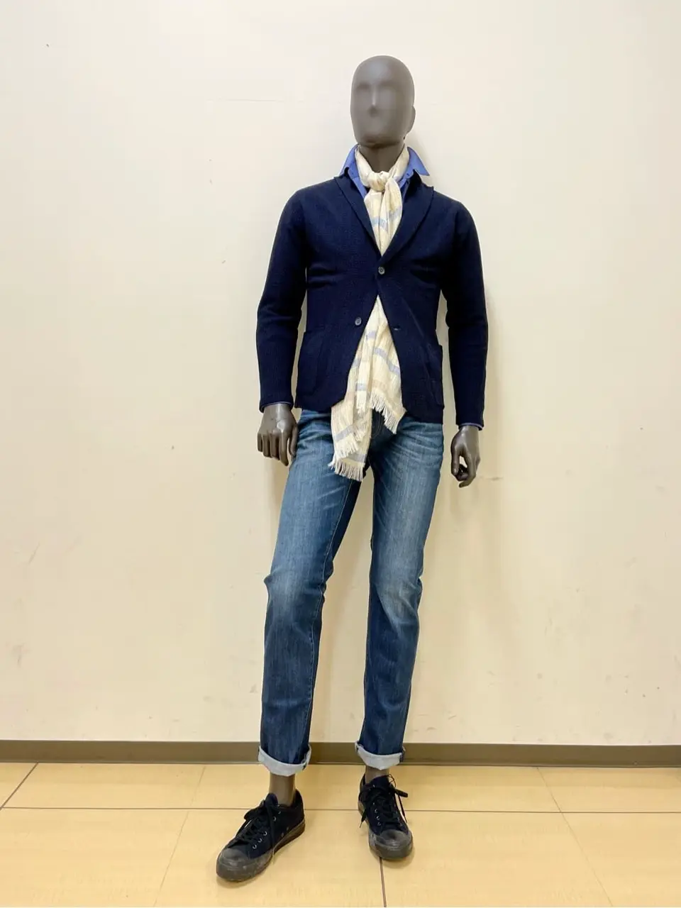 JOSEPH ABBOUD 金本 コーディネート画像