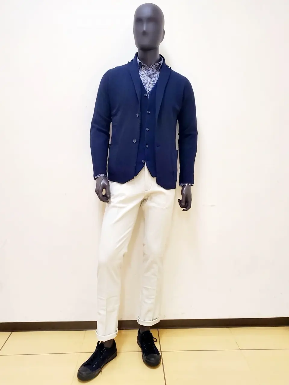  亀井 コーディネート画像