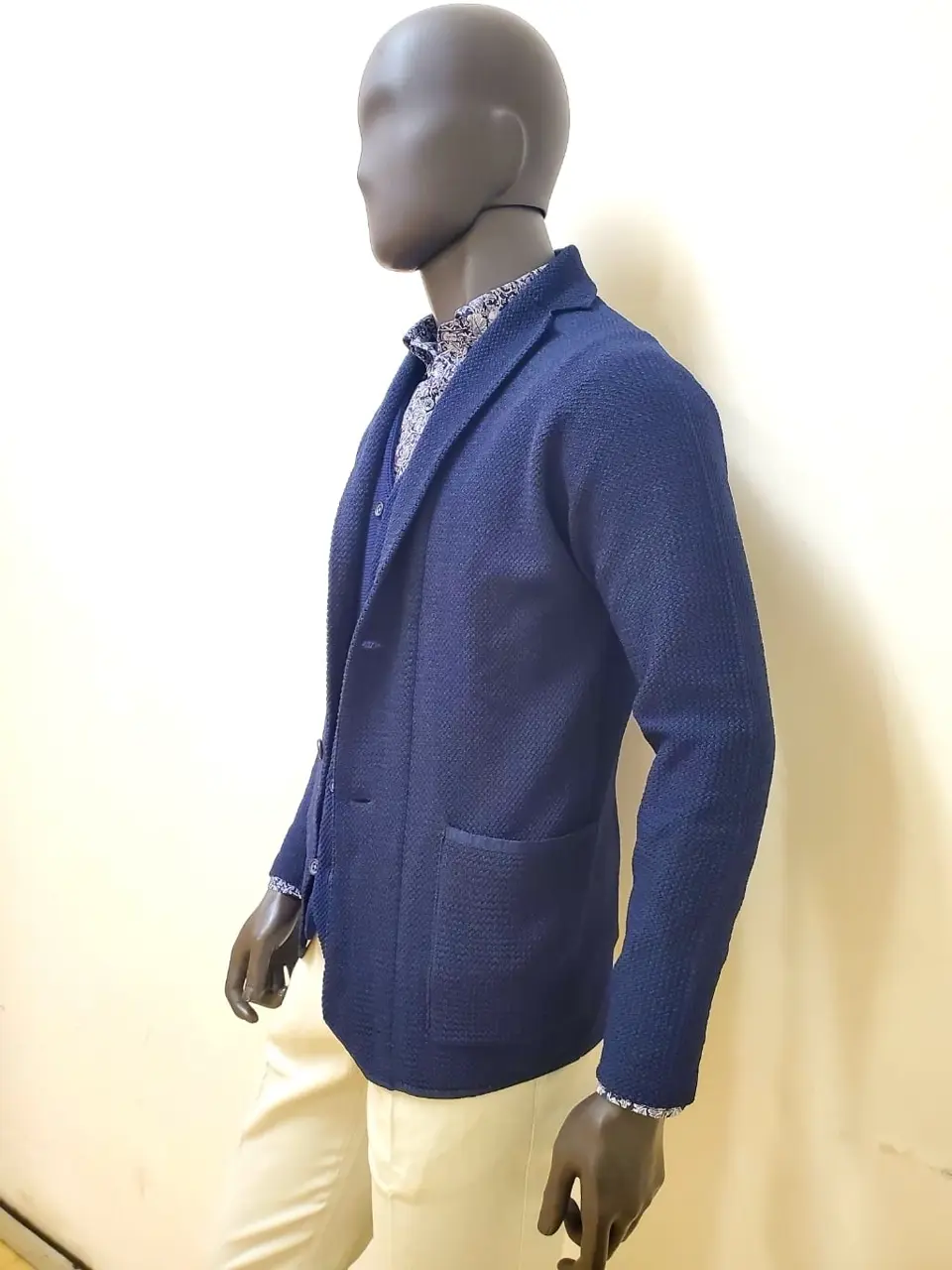 JOSEPH ABBOUD 亀井 コーディネート画像