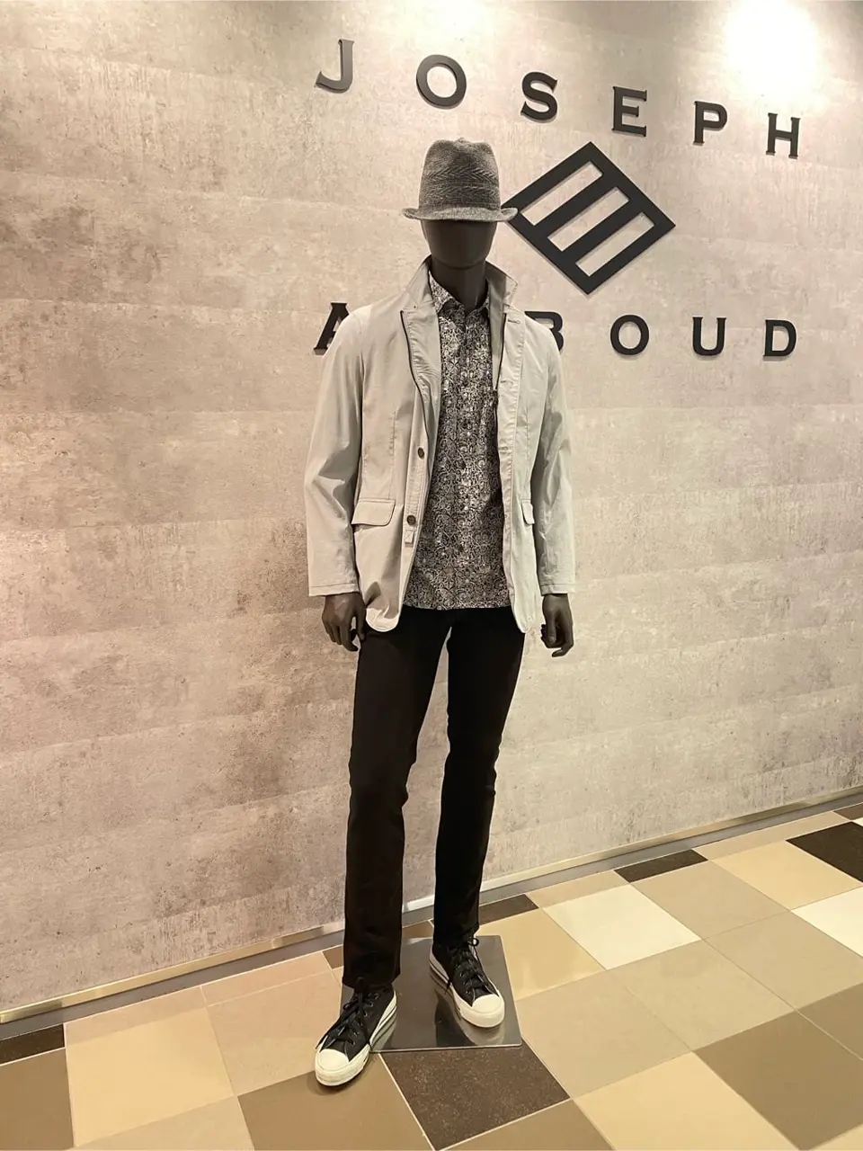  東　 コーディネート画像