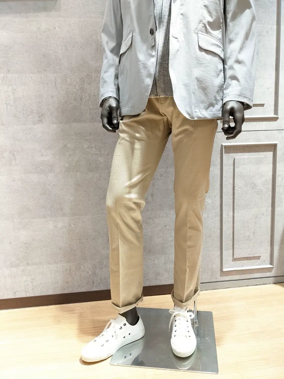 JOSEPH ABBOUD 大久 コーディネート画像