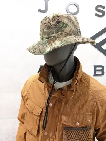 JOSEPH ABBOUD 大久 コーディネート画像