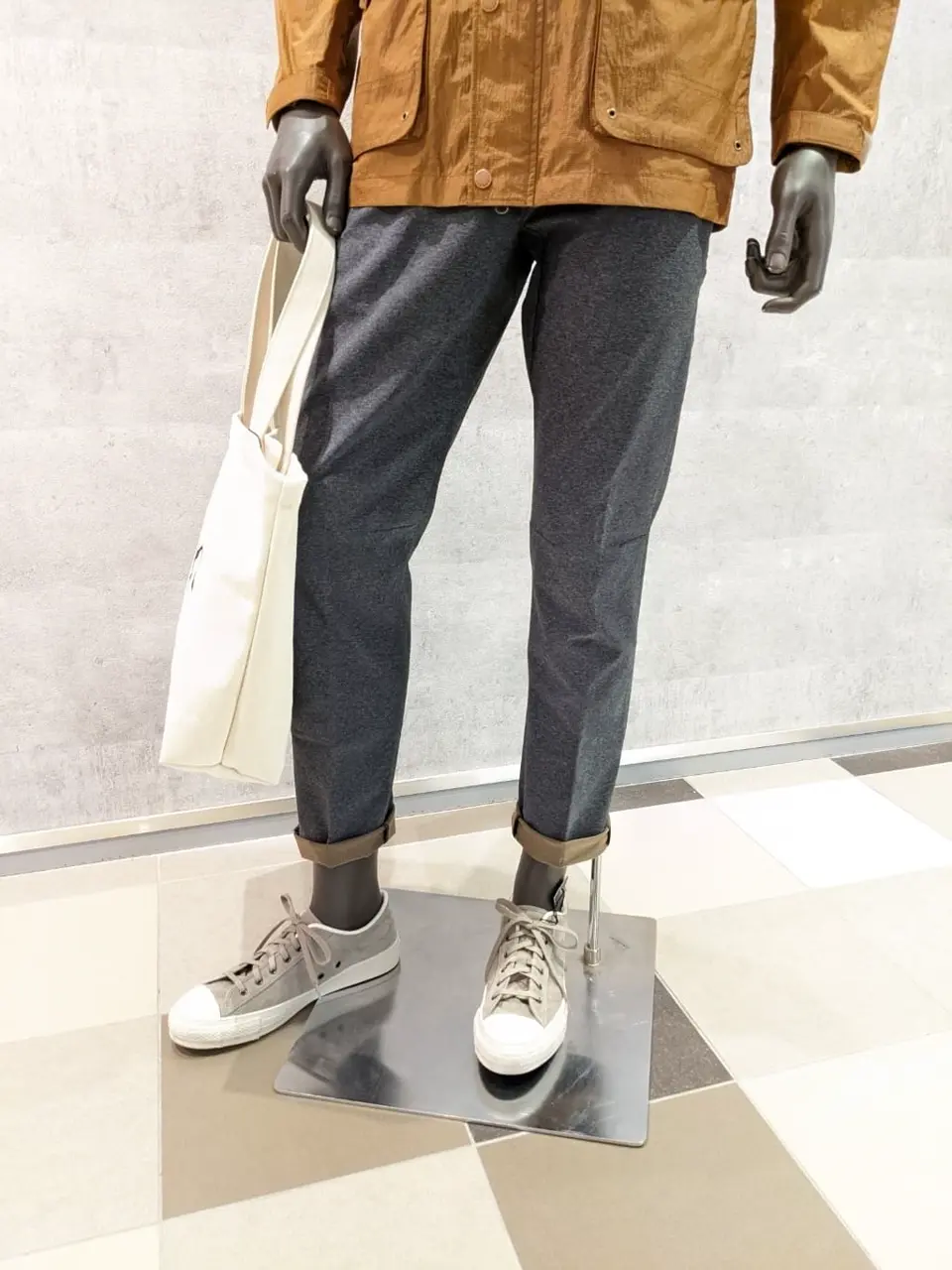 JOSEPH ABBOUD 大久 コーディネート画像