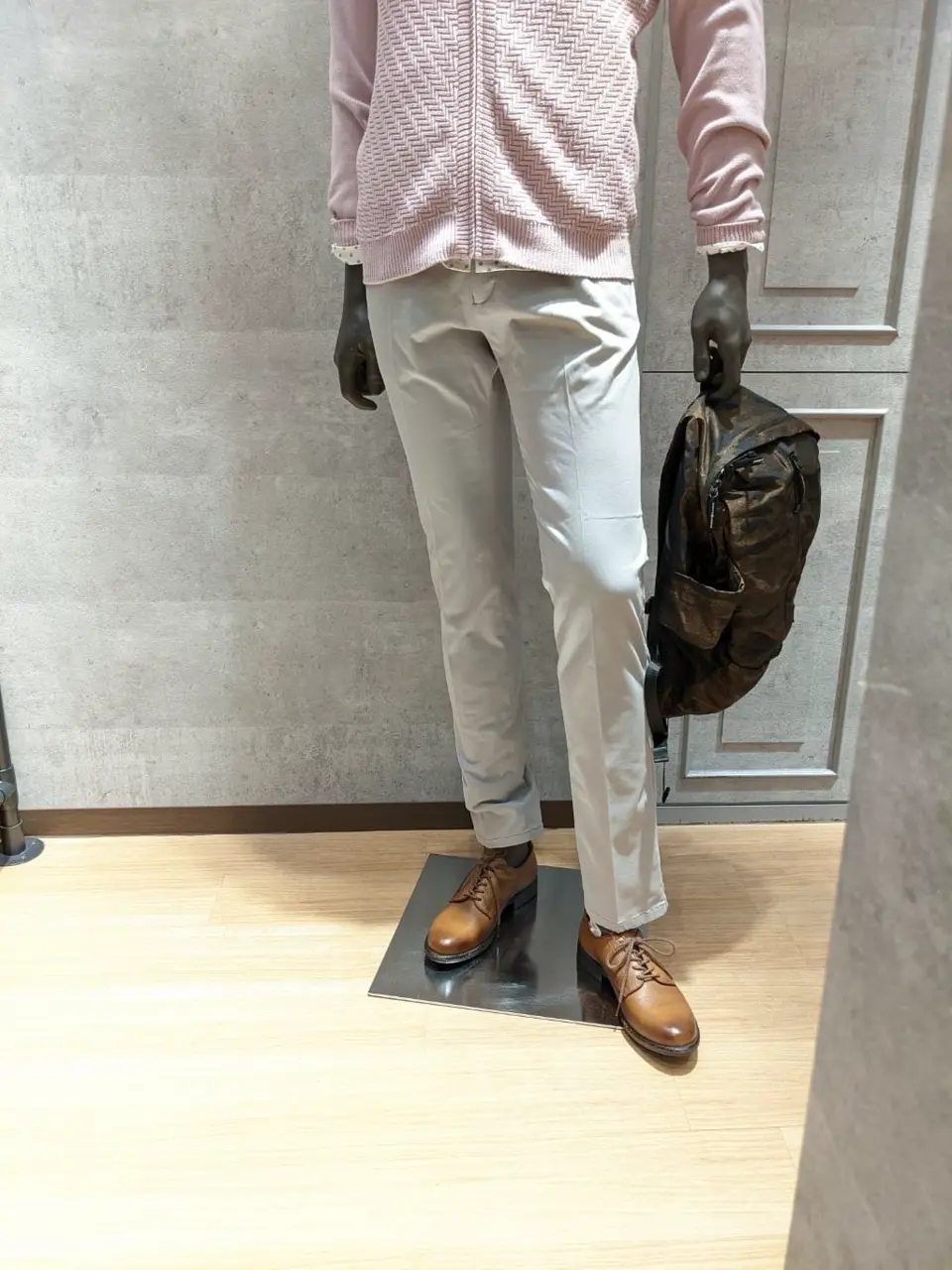 JOSEPH ABBOUD 大久 コーディネート画像