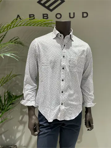 JOSEPH ABBOUD 伊津野 コーディネート画像