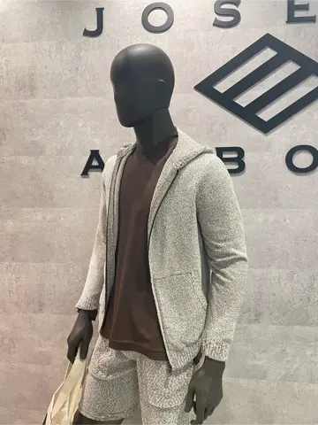 JOSEPH ABBOUD 東　 コーディネート画像