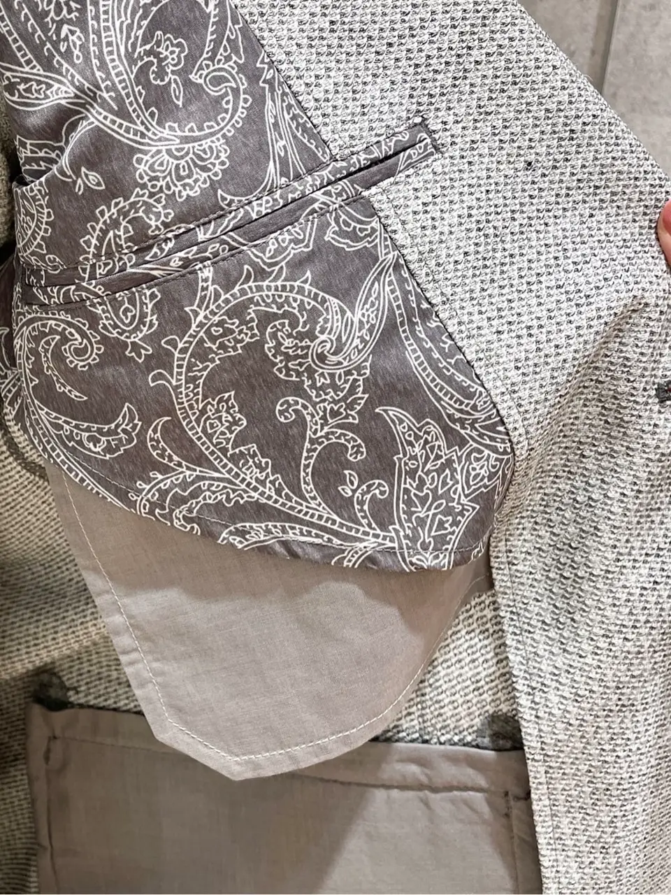 JOSEPH ABBOUD 二澤 コーディネート画像