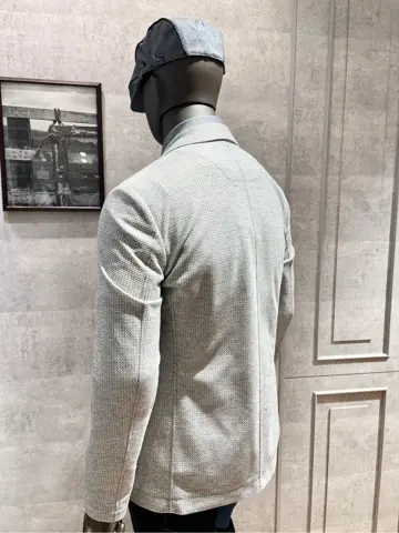 JOSEPH ABBOUD 二澤 コーディネート画像