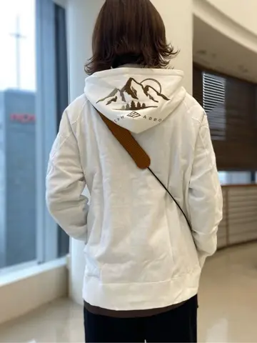 JOSEPH ABBOUD たかい　かおり コーディネート画像