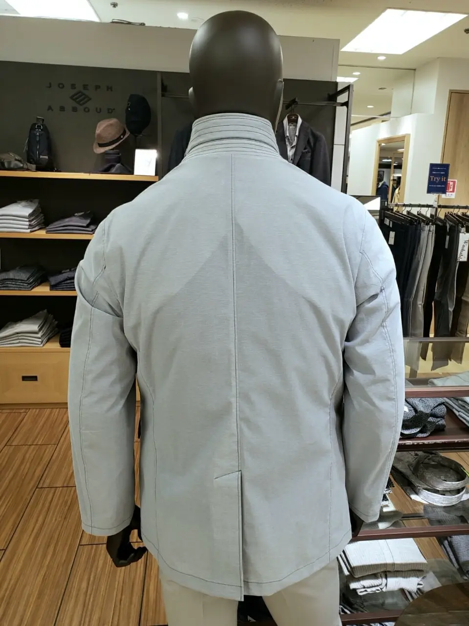 JOSEPH ABBOUD 中西 コーディネート画像