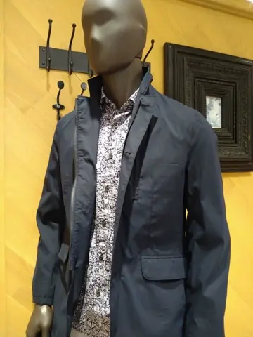 JOSEPH ABBOUD 重留 コーディネート画像