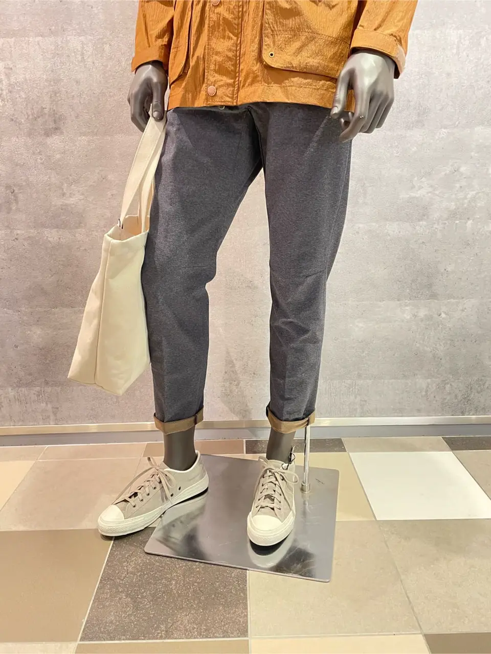 JOSEPH ABBOUD 東　 コーディネート画像