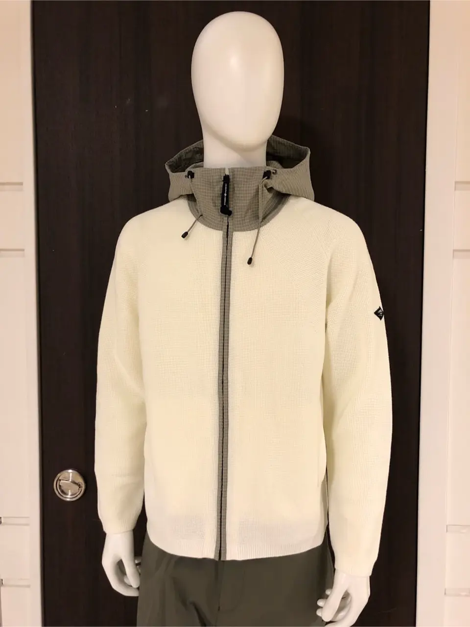 JOSEPH ABBOUD 山口 コーディネート画像