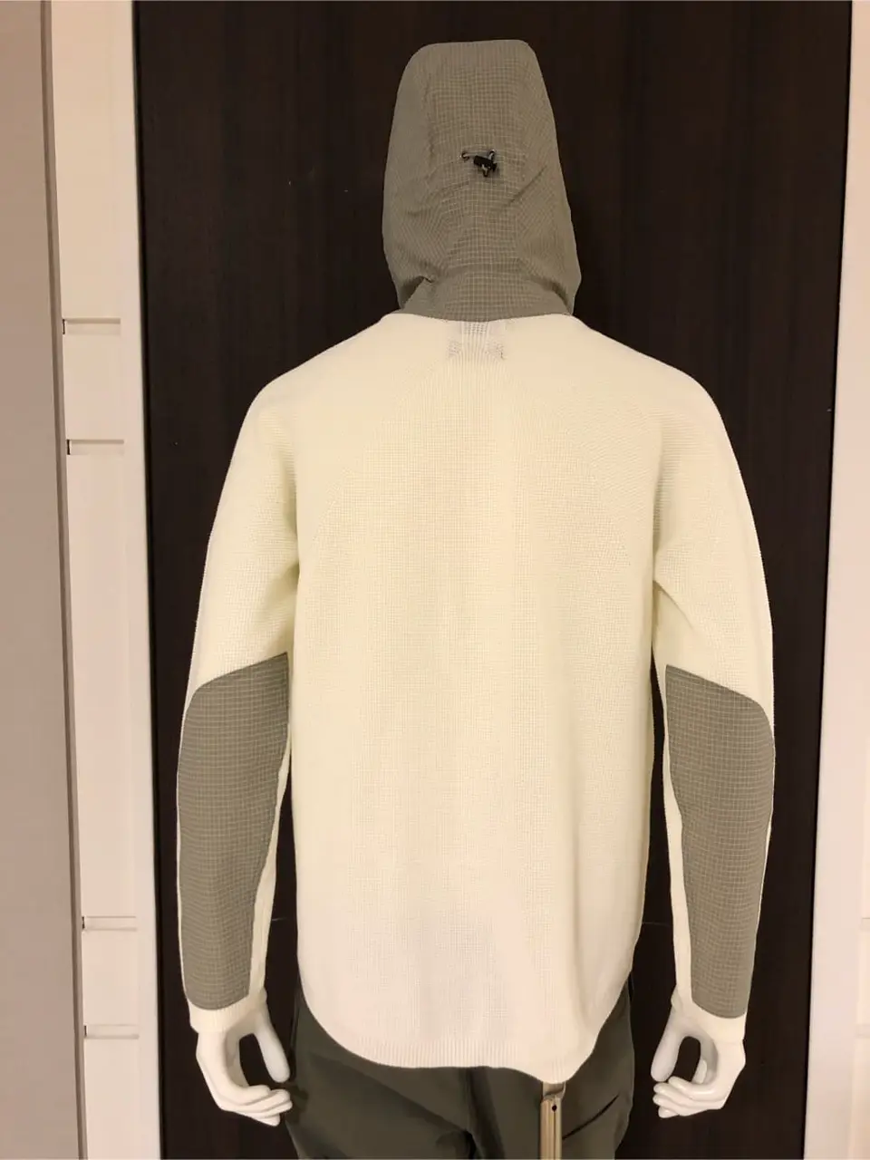 JOSEPH ABBOUD 山口 コーディネート画像