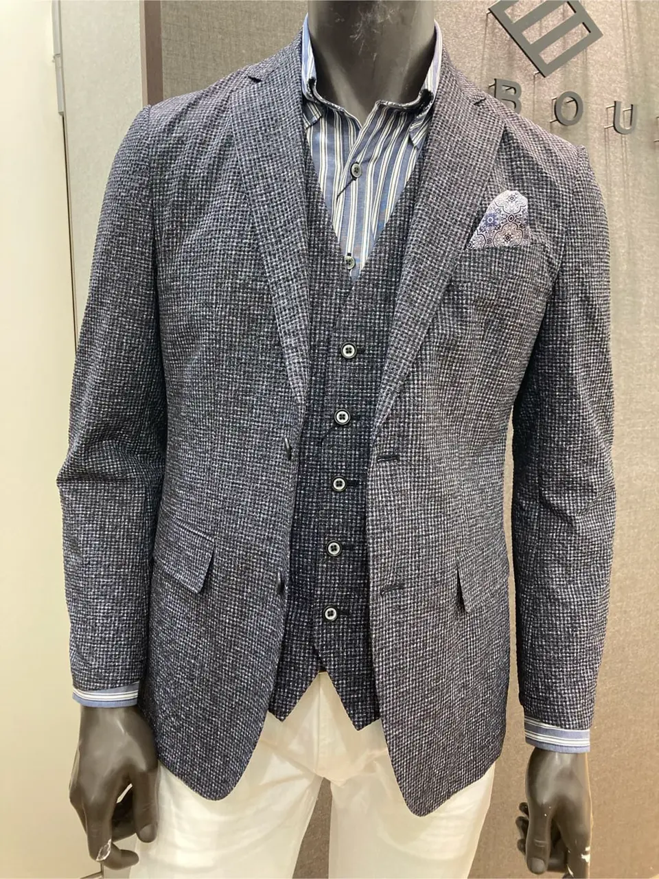 JOSEPH ABBOUD 丈六 コーディネート画像