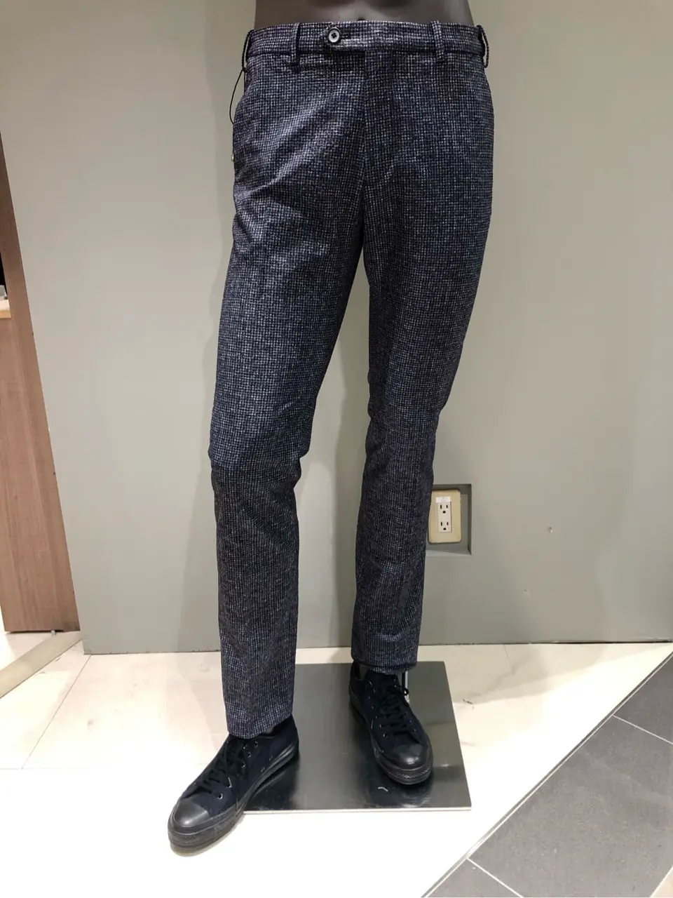 JOSEPH ABBOUD 川田 コーディネート画像