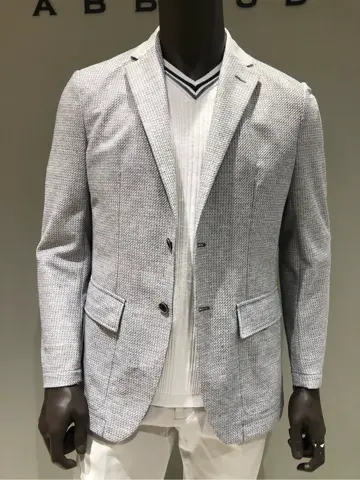 JOSEPH ABBOUD 川田 コーディネート画像