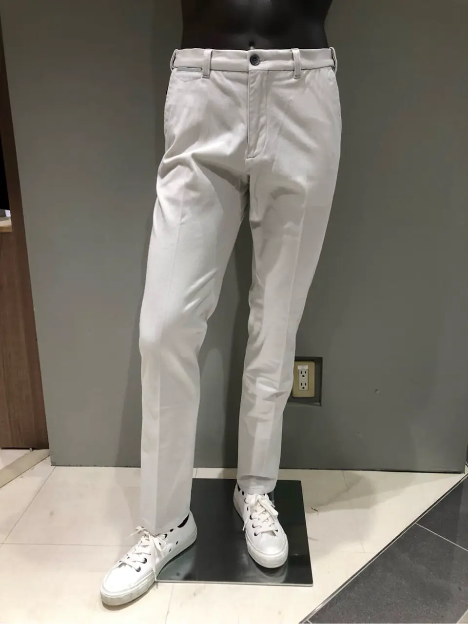 JOSEPH ABBOUD 川田 コーディネート画像