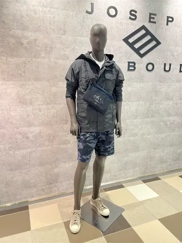 JOSEPH ABBOUD 東　 コーディネート画像