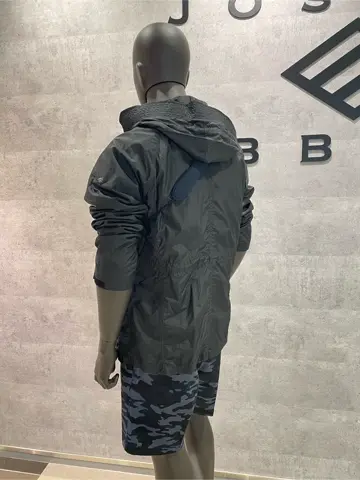 JOSEPH ABBOUD 東　 コーディネート画像