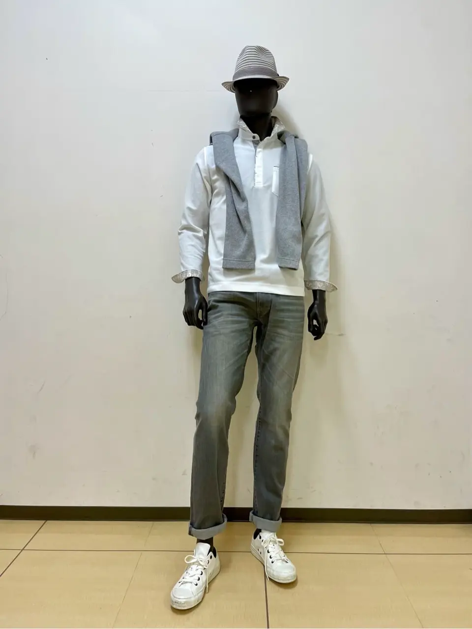 JOSEPH ABBOUD 金本 コーディネート画像