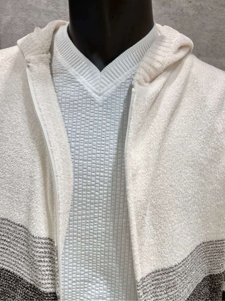 JOSEPH ABBOUD 二澤 コーディネート画像