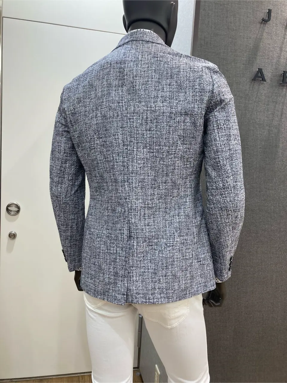 JOSEPH ABBOUD 丈六 コーディネート画像