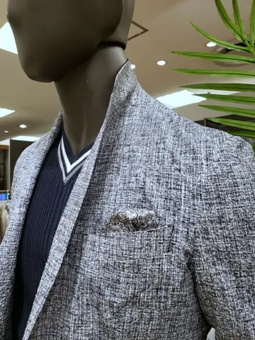 JOSEPH ABBOUD 中西 コーディネート画像