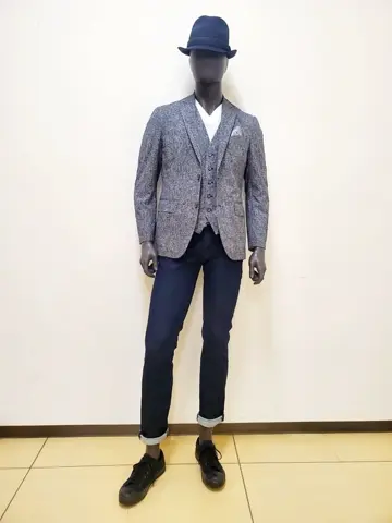 JOSEPH ABBOUD 亀井 コーディネート画像