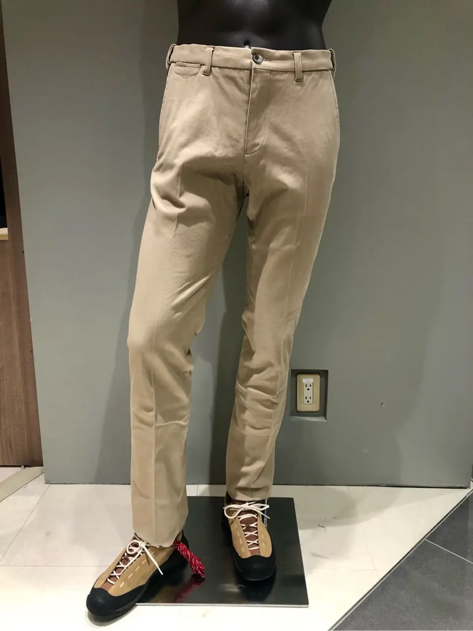 JOSEPH ABBOUD 川田 コーディネート画像