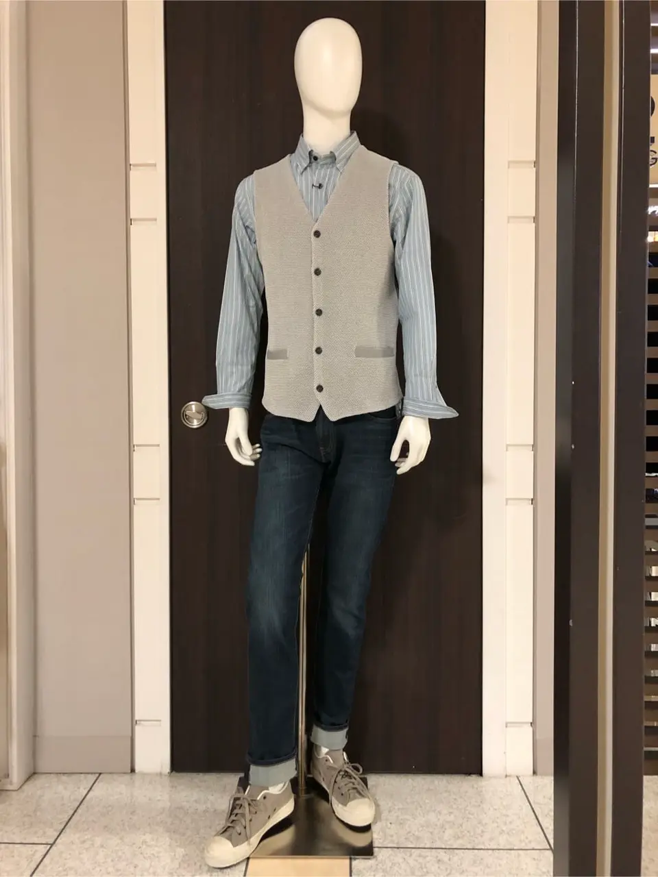 JOSEPH ABBOUD 山口 コーディネート画像