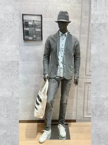 JOSEPH ABBOUD 二澤 コーディネート画像