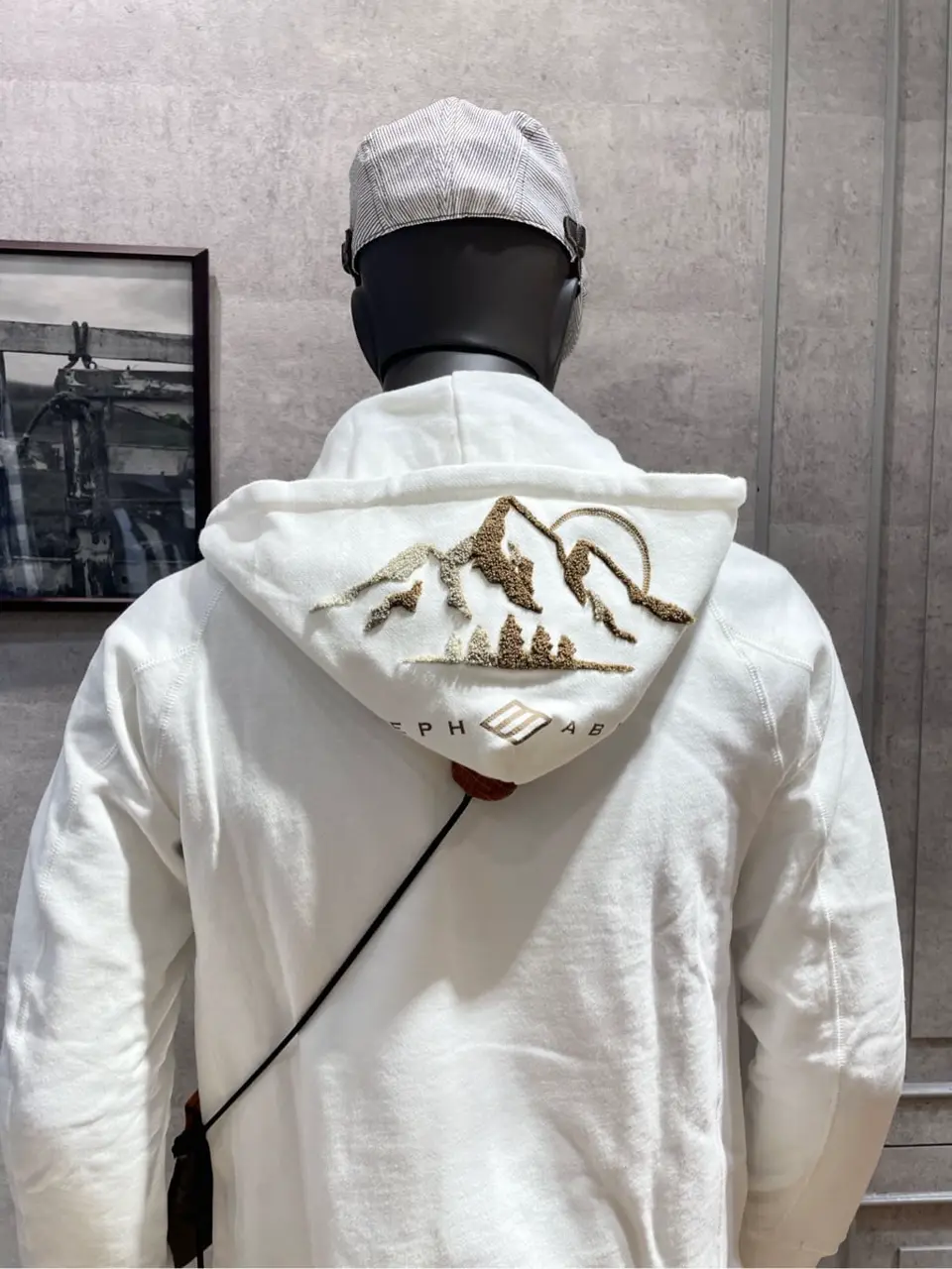 JOSEPH ABBOUD 二澤 コーディネート画像