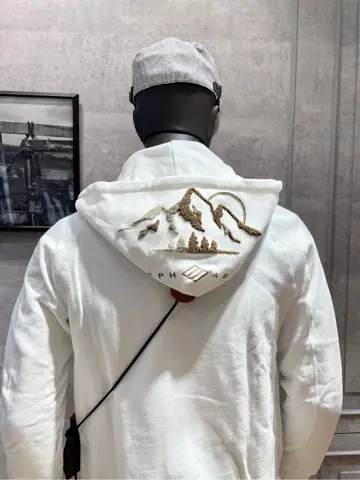 JOSEPH ABBOUD 二澤 コーディネート画像