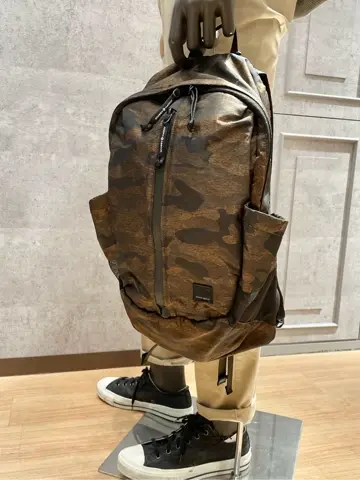 JOSEPH ABBOUD 二澤 コーディネート画像