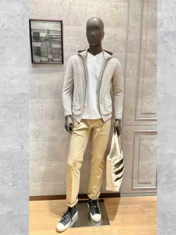 JOSEPH ABBOUD 二澤 コーディネート画像