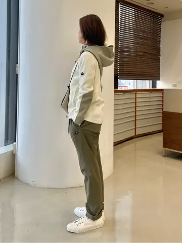 JOSEPH ABBOUD たかい　かおり コーディネート画像