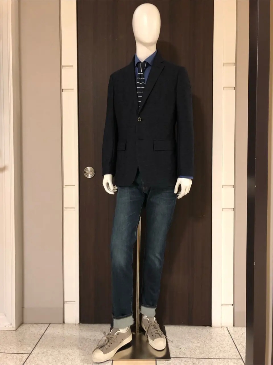 JOSEPH ABBOUD 山口 コーディネート画像