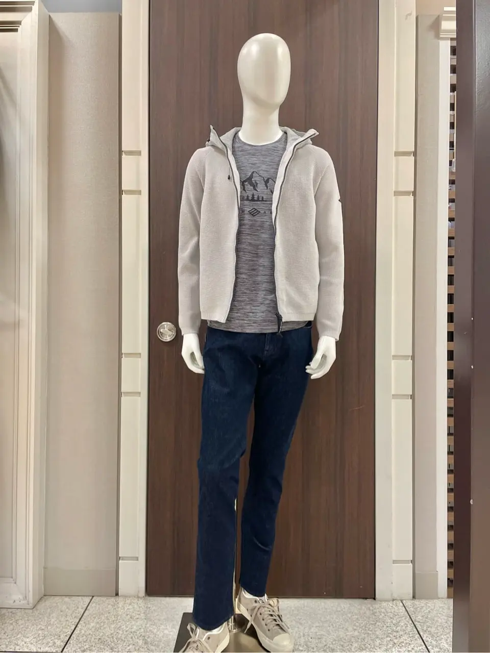 JOSEPH ABBOUD 松山 コーディネート画像