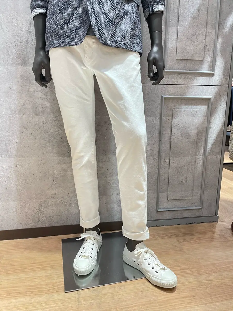 JOSEPH ABBOUD 東　 コーディネート画像