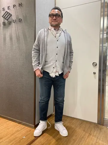 JOSEPH ABBOUD 辰見 コーディネート画像