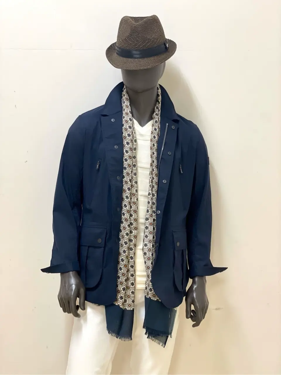 JOSEPH ABBOUD 金本 コーディネート画像