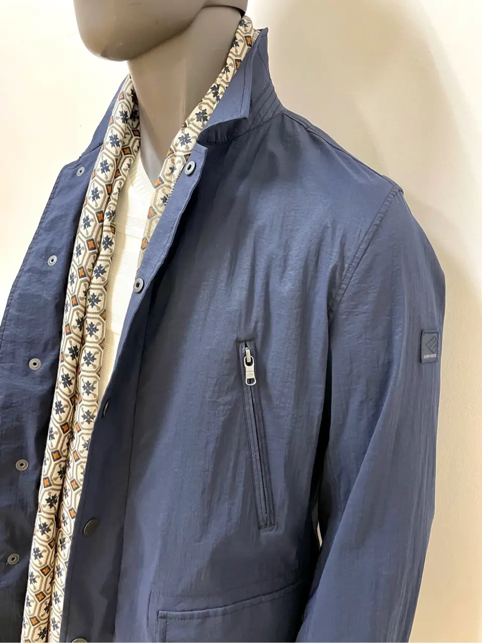 JOSEPH ABBOUD 金本 コーディネート画像