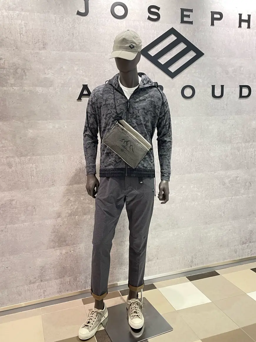  東　 コーディネート画像