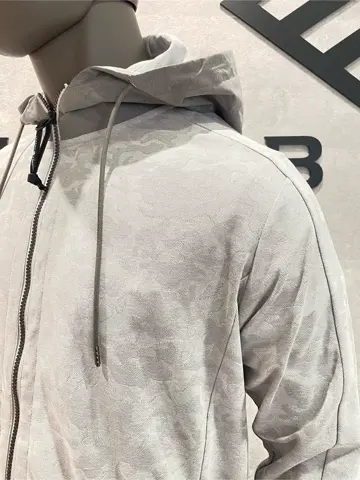 JOSEPH ABBOUD 東　 コーディネート画像