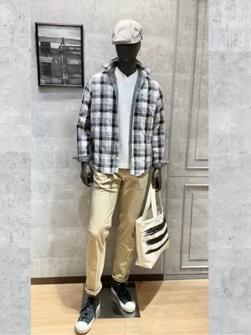 JOSEPH ABBOUD 二澤 コーディネート画像