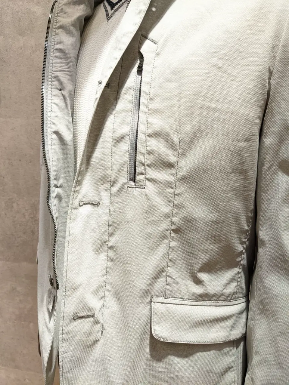 JOSEPH ABBOUD 大久 コーディネート画像